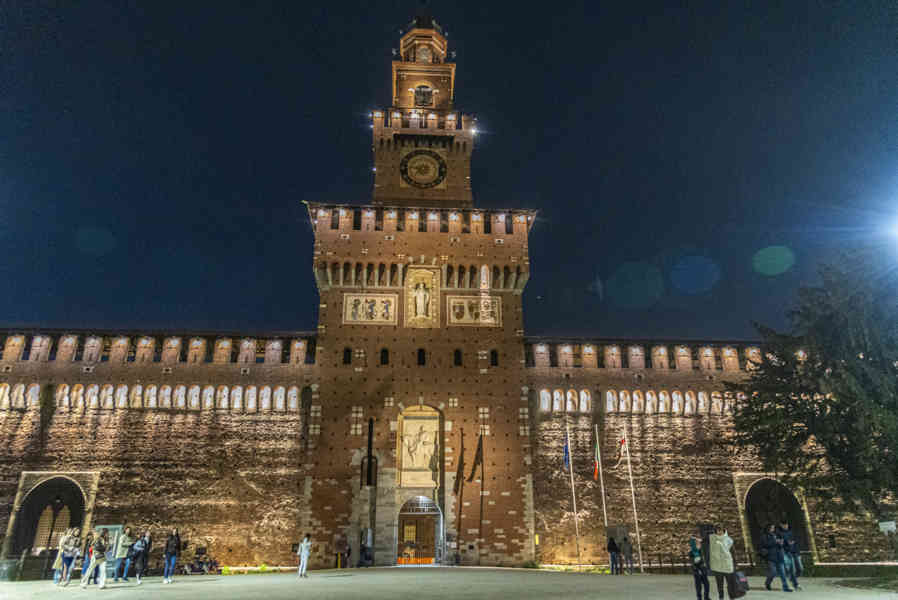 Italia - Milán 119 - castillo Sforzesco de Milán